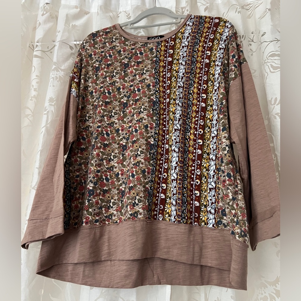 Floral Patchwork Long Sleeve Top - Picture 2 of 12